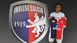 Alessandro Garattoni si sta mettendo in luce con la maglia dell'Imolese in Serie C, squadra a cui è stato ceduto in prestito dal Crotone.